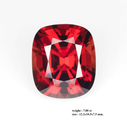7.00 ct "Velvet Flame"_Natural Burma Spinel
